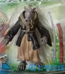 忍者神龜老鼠老師叫什么名字