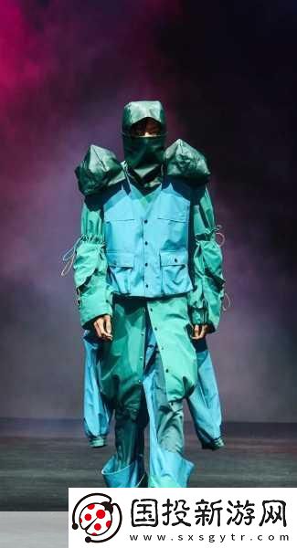 jy收集系統姜落柒：1.-姜落柒的冒險之旅：解密jy收集系統