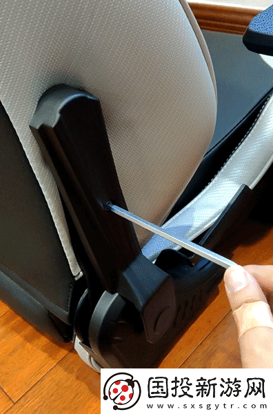 按在電競椅上ch需要收費了-1.-電競椅使用新規：按壓收費引發討論