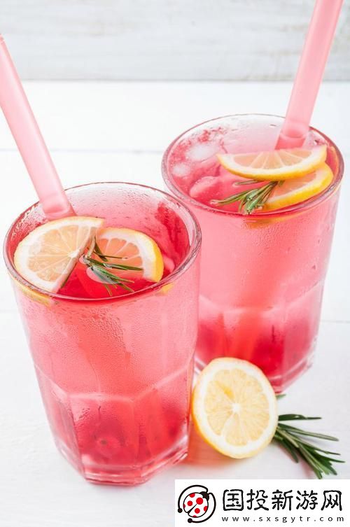 “草莓芭樂鴨脖奶茶”：創新突破網友：這操作驚為天人！