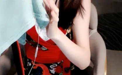 婉兒別鬧開(kāi)箱視頻有幾部資源-火箭開(kāi)箱視頻合集是什么