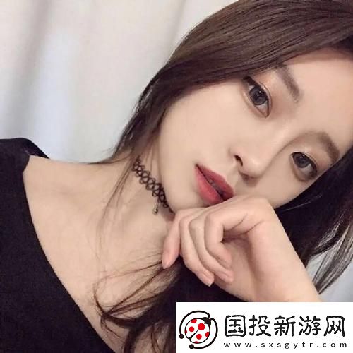 蜜絲婷大草莓和小草莓對比展現(xiàn)使用差異-消費者：了解不同妝效與質(zhì)感體驗！