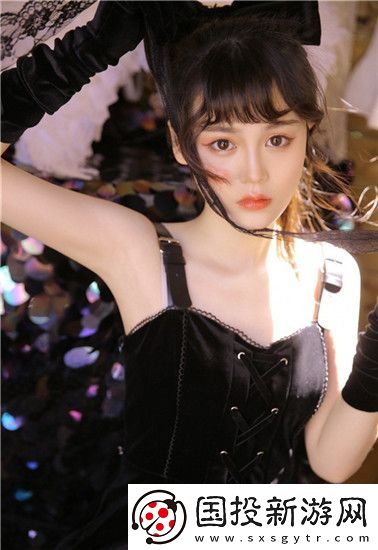 漣源愛沫私人電影院美女版